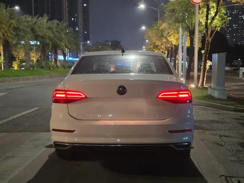 2021 Volkswagen Lavida 1.5L 113HP L4 6AT,autocango,china used car exporter,china ev exporter,chinese used car exporter,chinese used ev exporter