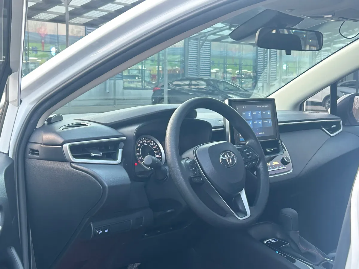 2023 Toyota Corolla 1.2T 116HP L4 CVT,autocango,china used car exporter,china ev exporter,chinese used car exporter,chinese used ev exporter