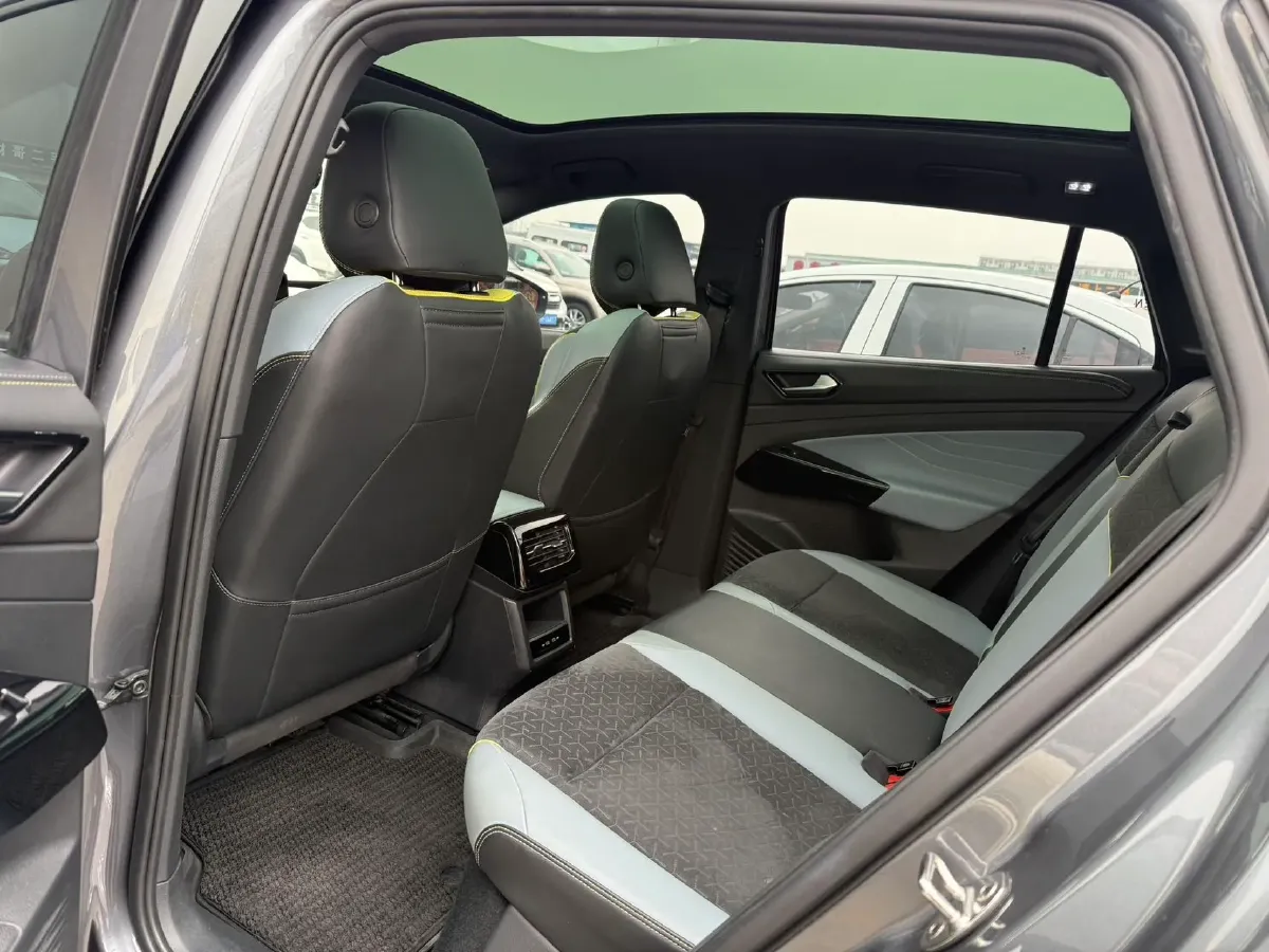 2022 Volkswagen ID.4 X BEV 83.4KWH,autocango,china used car exporter,china ev exporter,chinese used car exporter,chinese used ev exporter