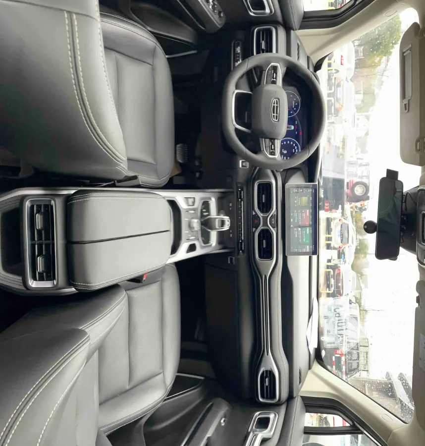 2020 Geely Okavango 1.8T 184HP L4 7DCT,autocango,china used car exporter,china ev exporter,chinese used car exporter,chinese used ev exporter