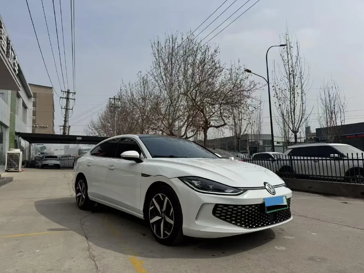 2023 Volkswagen Lamando 1.4T 150HP L4 7DCT,autocango,china used car exporter,china ev exporter,chinese used car exporter,chinese used ev exporter