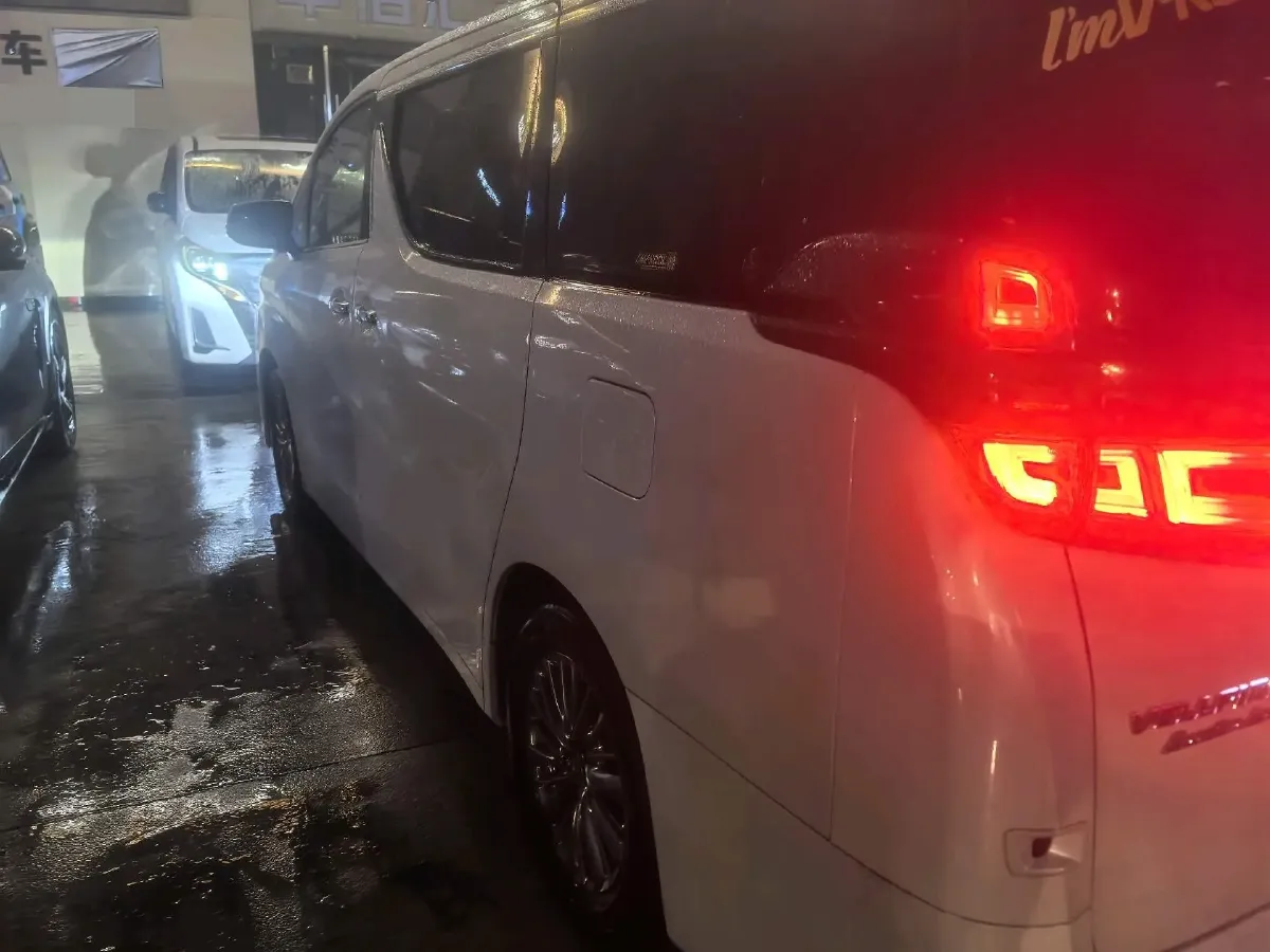 2020 Toyota Vellfire 2.5L 117HP L4 E-CVT Hybrid,autocango,china used car exporter,china ev exporter,chinese used car exporter,chinese used ev exporter