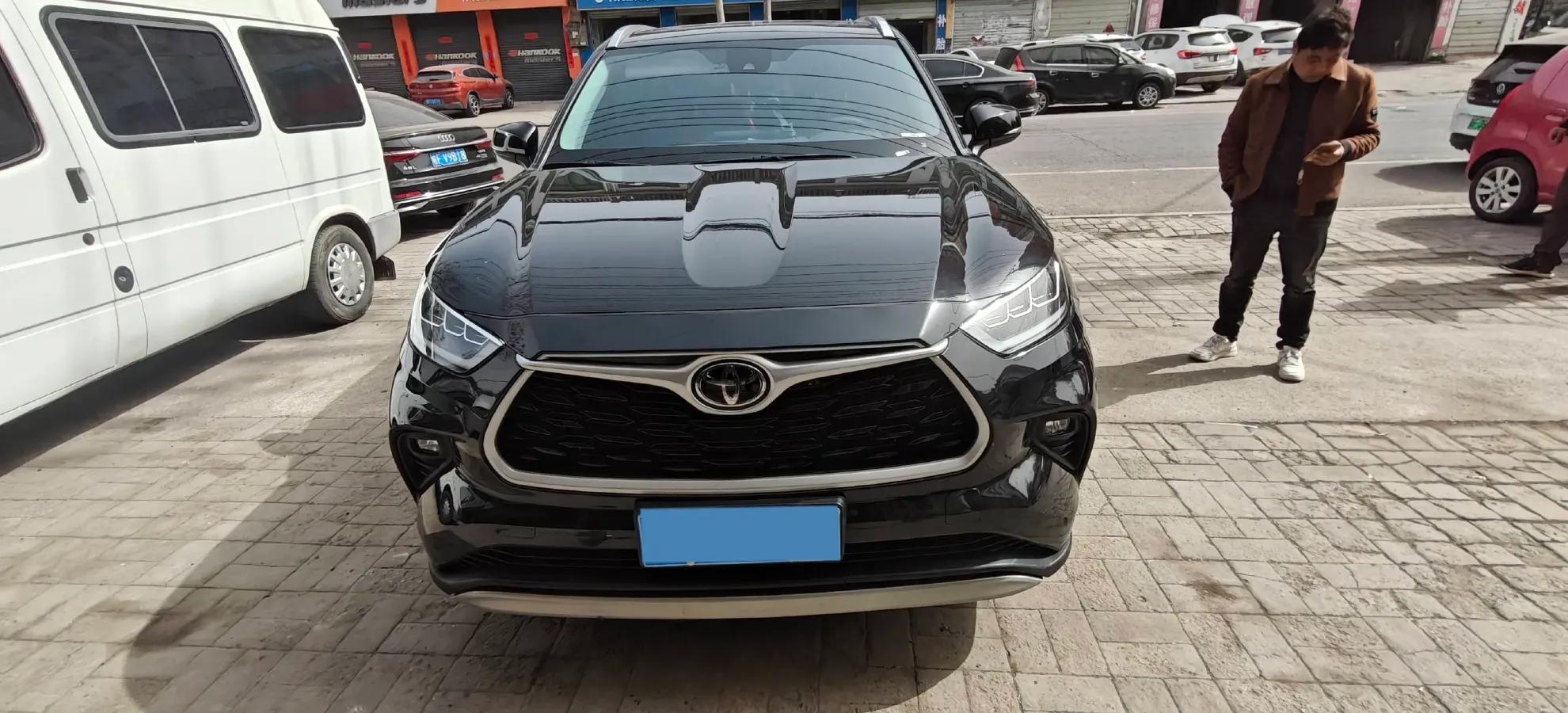 2022 Toyota Highlander 2.0T 248HP L4 8AT,autocango,china used car exporter,china ev exporter,chinese used car exporter,chinese used ev exporter