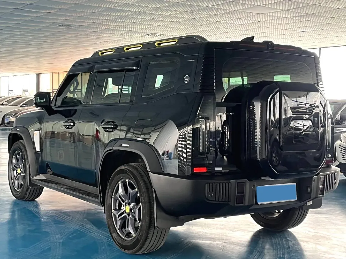 2023 Jetour Traveller 2.0T 254HP L4 7DCT,autocango,china used car exporter,china ev exporter,chinese used car exporter,chinese used ev exporter