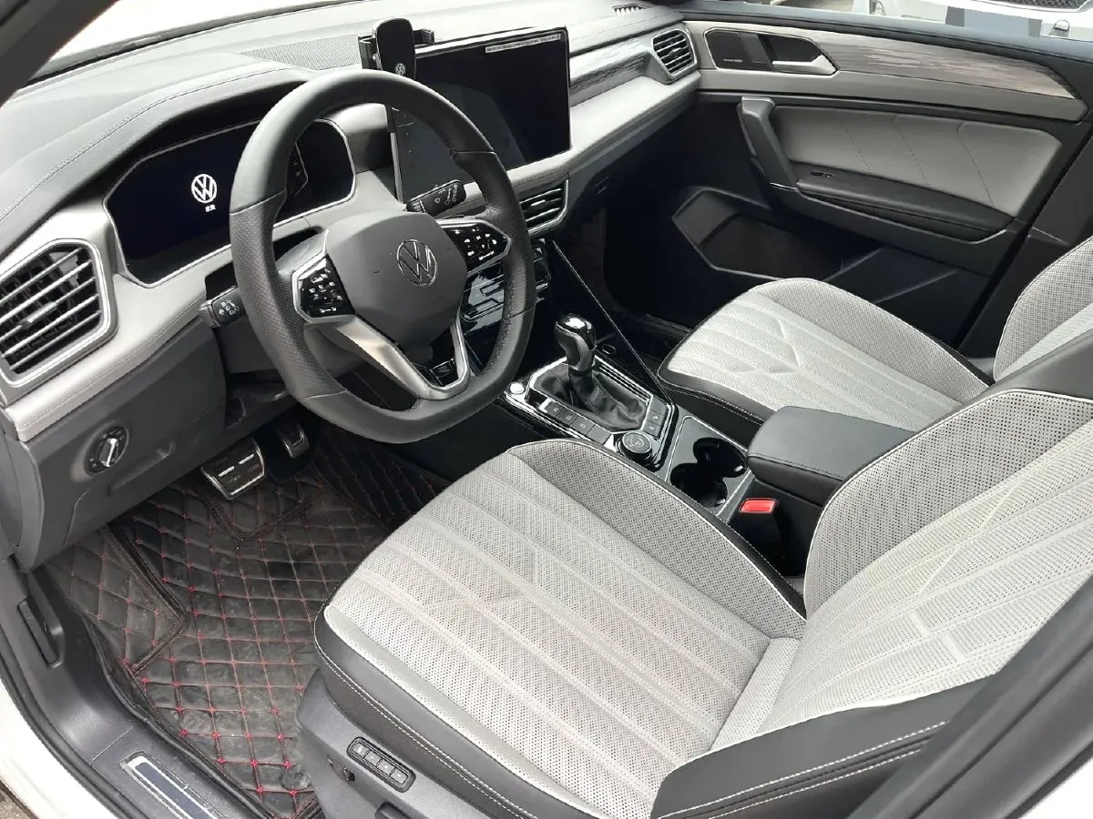 2024 Volkswagen Tayron 2.0T 220HP L4 7DCT,autocango,china used car exporter,china ev exporter,chinese used car exporter,chinese used ev exporter