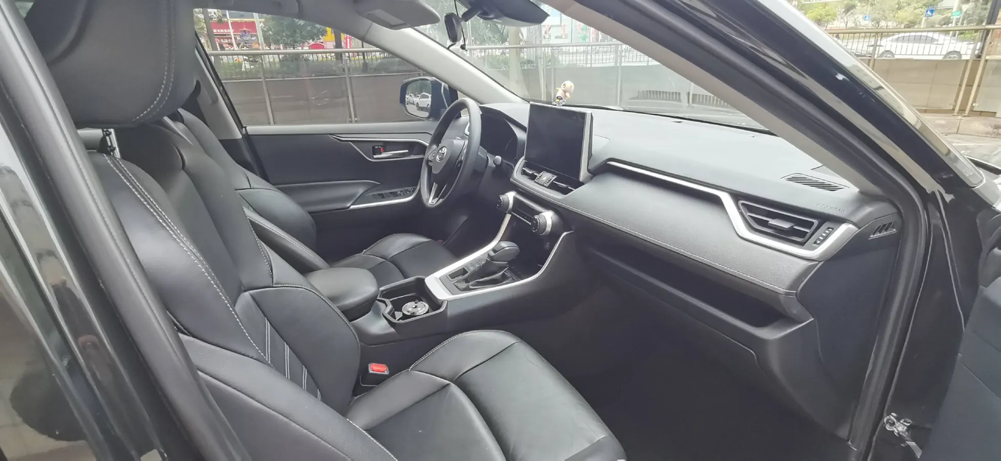 2021 Toyota Wildlander 2.0L 171HP L4 CVT,autocango,china used car exporter,china ev exporter,chinese used car exporter,chinese used ev exporter