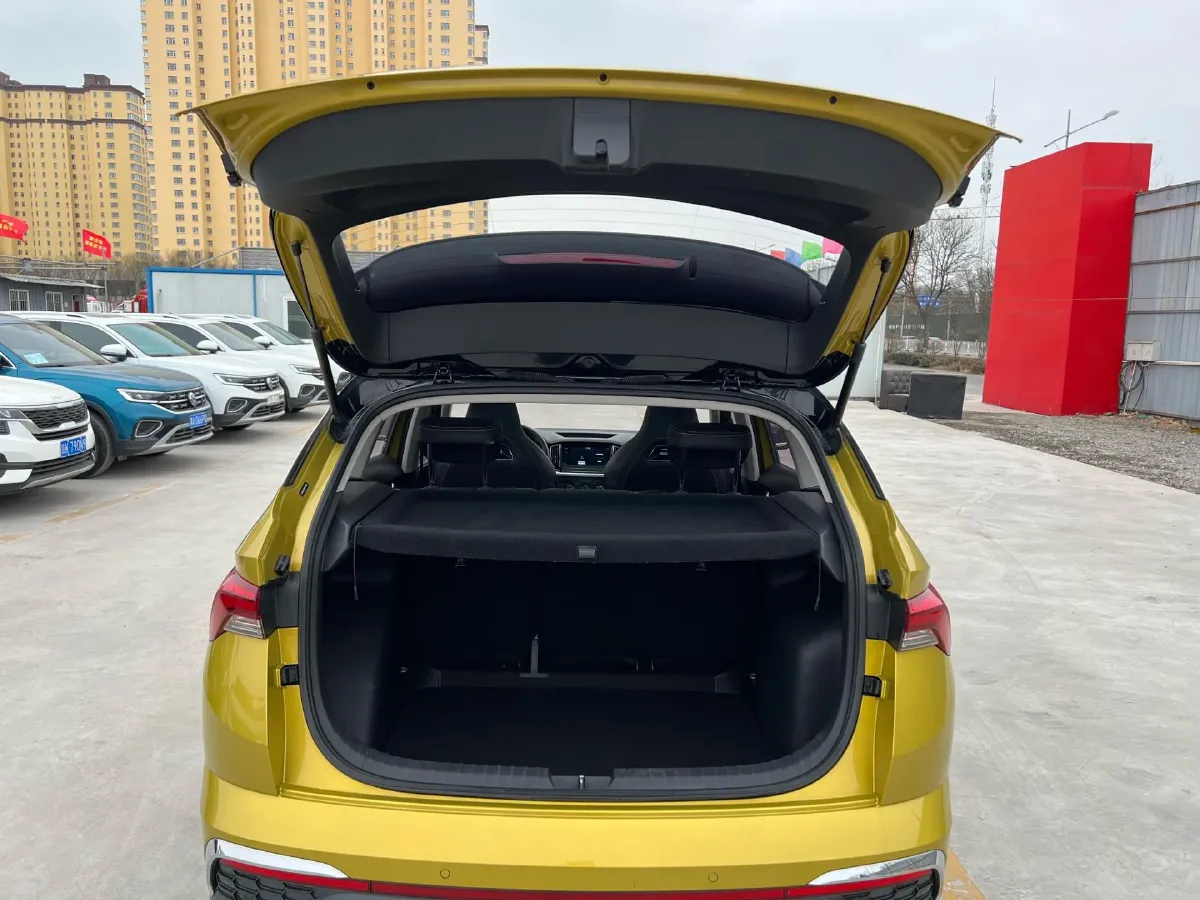 2022 Skoda Kamiq 1.5L 112HP L4 6AT,autocango,china used car exporter,china ev exporter,chinese used car exporter,chinese used ev exporter