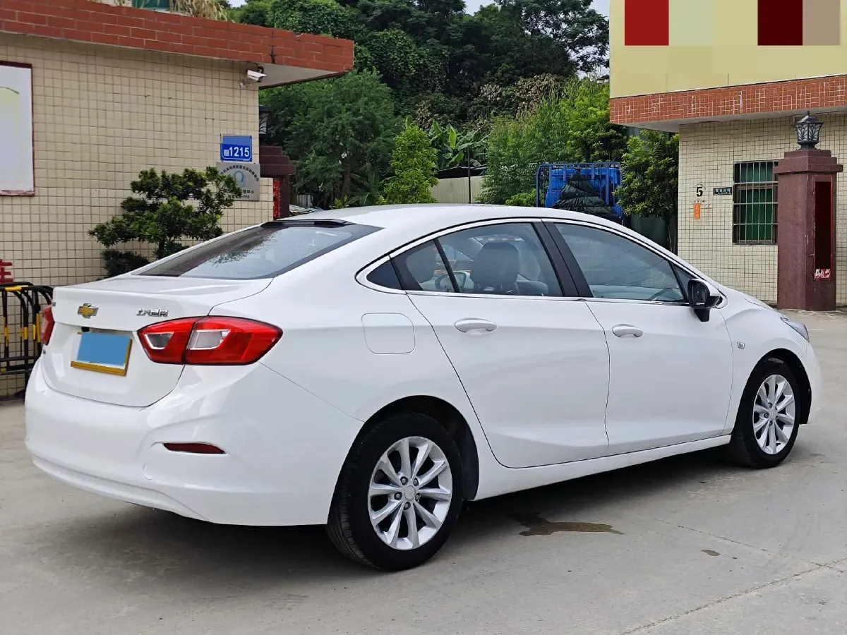 2018 Chevrolet Cruze 1.5L 114HP L4 6AT,autocango,china used car exporter,china ev exporter,chinese used car exporter,chinese used ev exporter