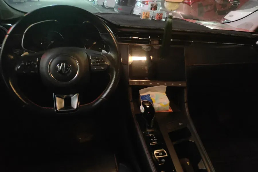 2021 MG MG6 1.5T 181HP L4 7DCT,autocango,china used car exporter,china ev exporter,chinese used car exporter,chinese used ev exporter