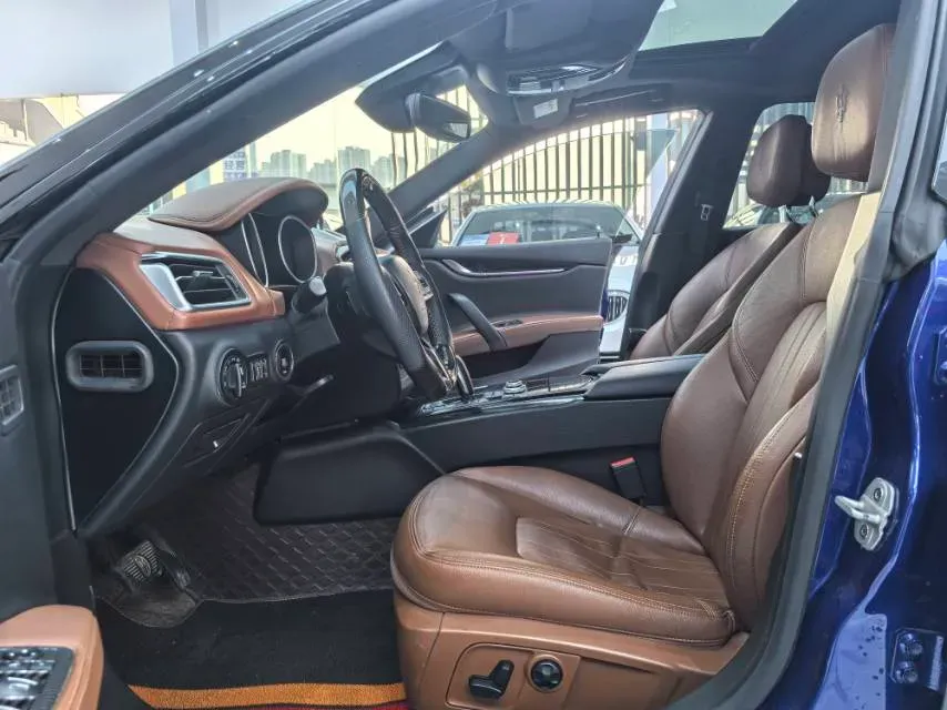 2019 Maserati Ghibli 3.0T 350HP V6 8AT,autocango,china used car exporter,china ev exporter,chinese used car exporter,chinese used ev exporter