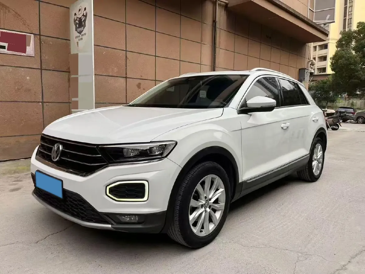2020 Volkswagen T-Roc 1.4T 150HP L4 7DCT,autocango,china used car exporter,china ev exporter,chinese used car exporter,chinese used ev exporter