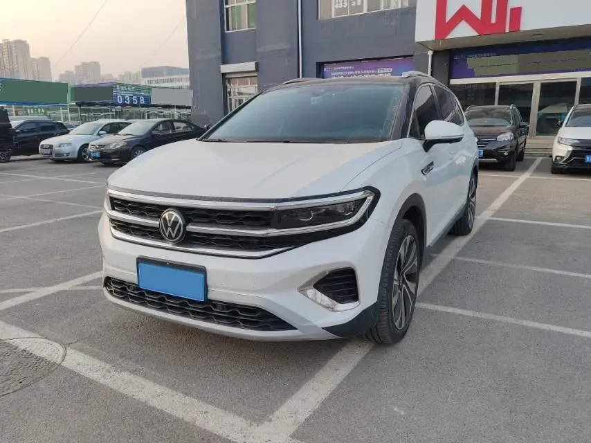 2021 Volkswagen Talagon 2.0T 220HP L4 7DCT,autocango,china used car exporter,china ev exporter,chinese used car exporter,chinese used ev exporter