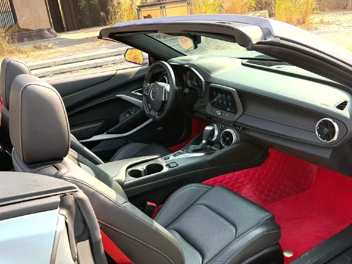 2017 Chevrolet Camaro 2.0T 275HP L4 8AT,autocango,china used car exporter,china ev exporter,chinese used car exporter,chinese used ev exporter