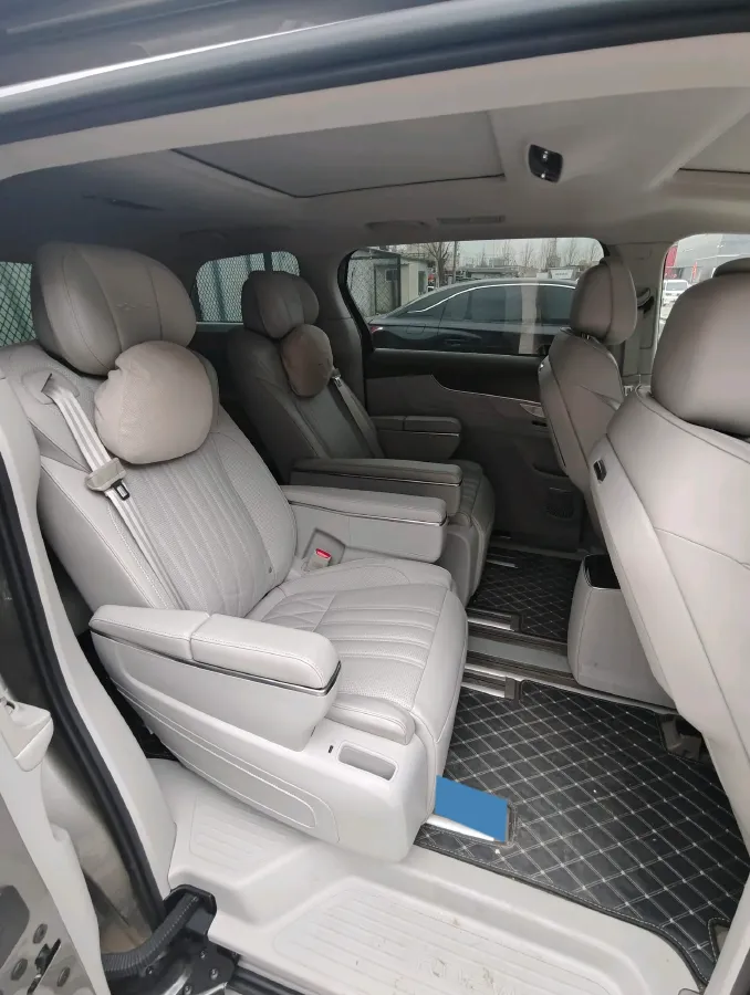 2023 Roewe iMAX8 2.0T 234HP L4 8AT,autocango,china used car exporter,china ev exporter,chinese used car exporter,chinese used ev exporter