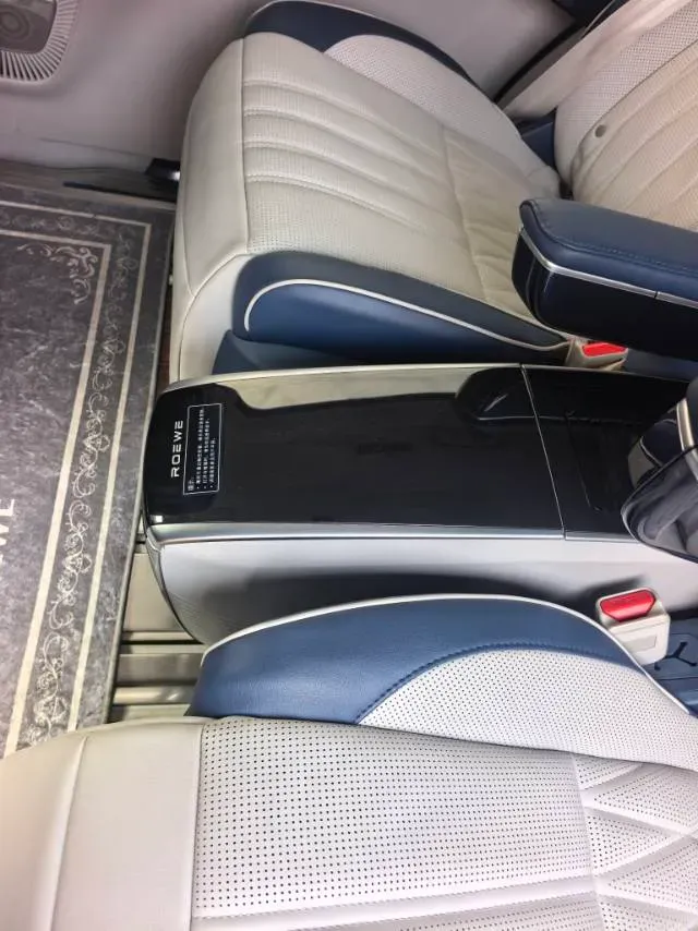 2021 Roewe iMAX8 2.0T 234HP L4 8AT,autocango,china used car exporter,china ev exporter,chinese used car exporter,chinese used ev exporter