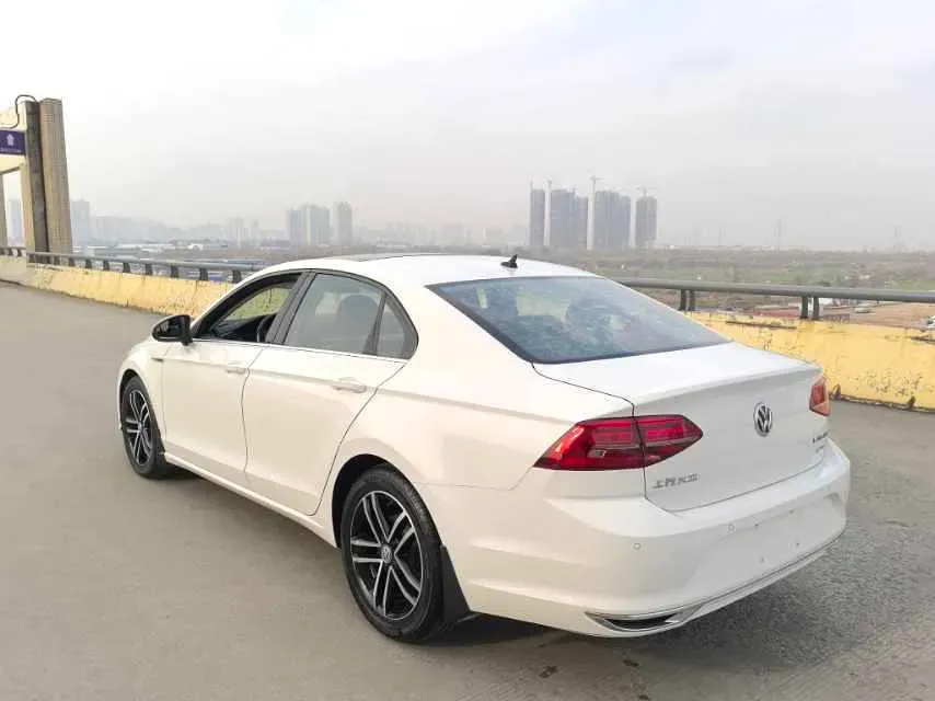 2019 Volkswagen Passat 1.4T 150HP L4 7DCT,autocango,china used car exporter,china ev exporter,chinese used car exporter,chinese used ev exporter