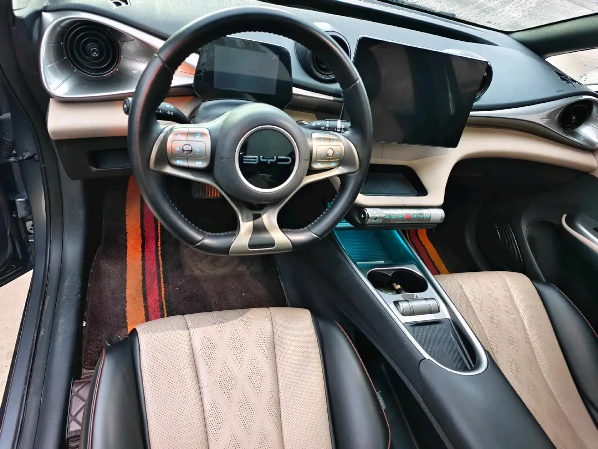 2023 BYD Dolphin BEV 44.928KWH,autocango,china used car exporter,china ev exporter,chinese used car exporter,chinese used ev exporter