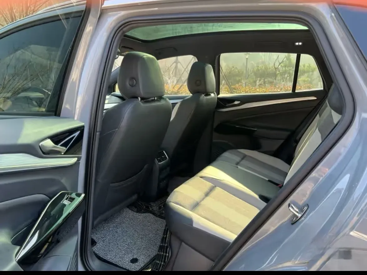 2024 Volkswagen ID.4 Crozz BEV 55.7KWH,autocango,china used car exporter,china ev exporter,chinese used car exporter,chinese used ev exporter