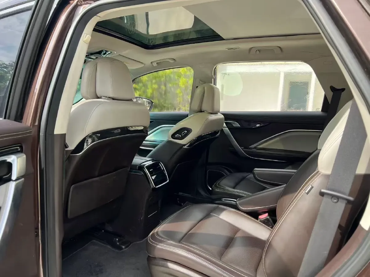 2019 Geely JiaJi 1.5T 177HP L3 7DCT,autocango,china used car exporter,china ev exporter,chinese used car exporter,chinese used ev exporter