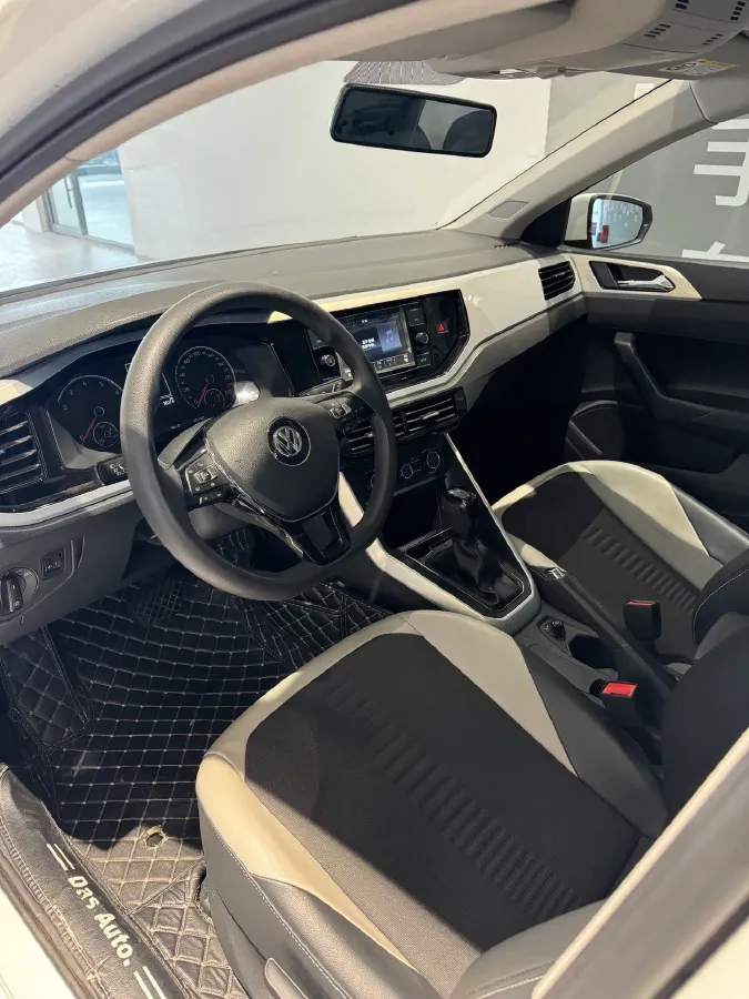 2019 Volkswagen Polo 1.5L 113HP L4 6AT,autocango,china used car exporter,china ev exporter,chinese used car exporter,chinese used ev exporter