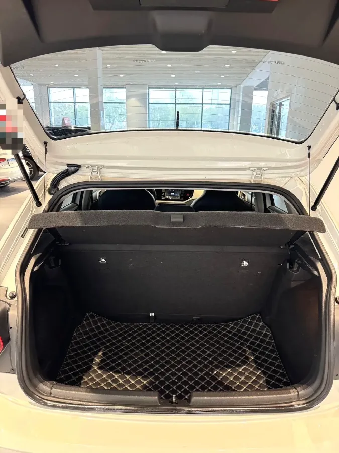 2019 Volkswagen Polo 1.5L 113HP L4 6AT,autocango,china used car exporter,china ev exporter,chinese used car exporter,chinese used ev exporter