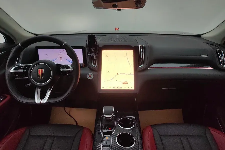 2023 HongQi HS3 1.5T 169HP L4 7DCT,autocango,china used car exporter,china ev exporter,chinese used car exporter,chinese used ev exporter