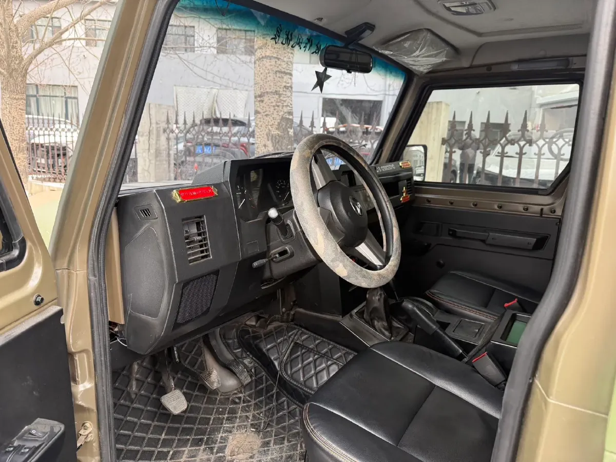 2020 BAW 212 2.4T 211HP L4 6MT,autocango,china used car exporter,china ev exporter,chinese used car exporter,chinese used ev exporter