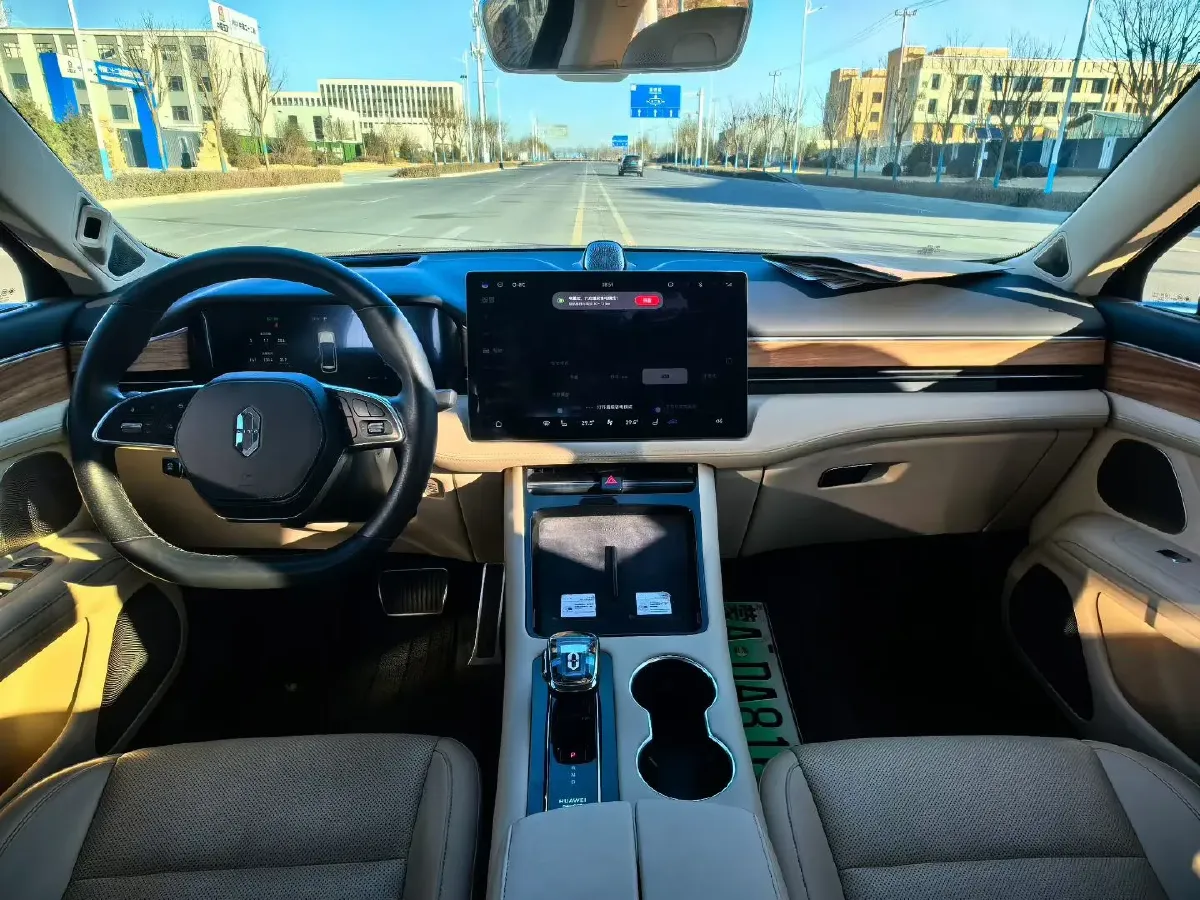 2022 Infiniti Q50L 2.0T 211HP L4 7AT,autocango,china used car exporter,china ev exporter,chinese used car exporter,chinese used ev exporter