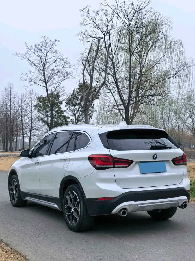 2021 BMW X1 1.5T 140HP L3 7DCT,autocango,china used car exporter,china ev exporter,chinese used car exporter,chinese used ev exporter