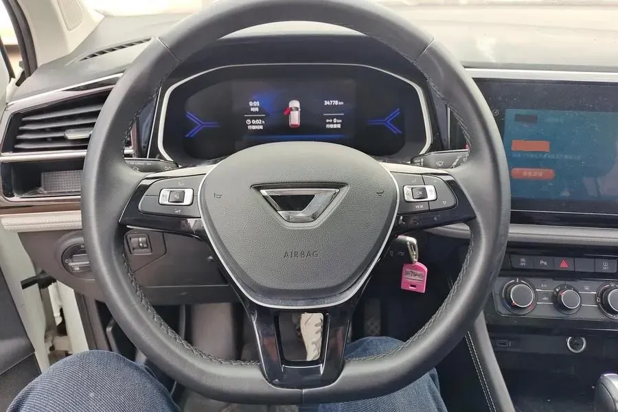 2023 Jetta VS7 1.4T 150HP L4 6AT,autocango,china used car exporter,china ev exporter,chinese used car exporter,chinese used ev exporter