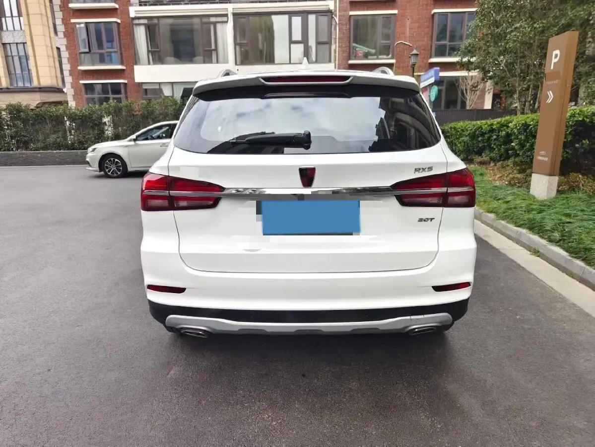 2018 Roewe RX5 1.5T 169HP L4 6MT,autocango,china used car exporter,china ev exporter,chinese used car exporter,chinese used ev exporter