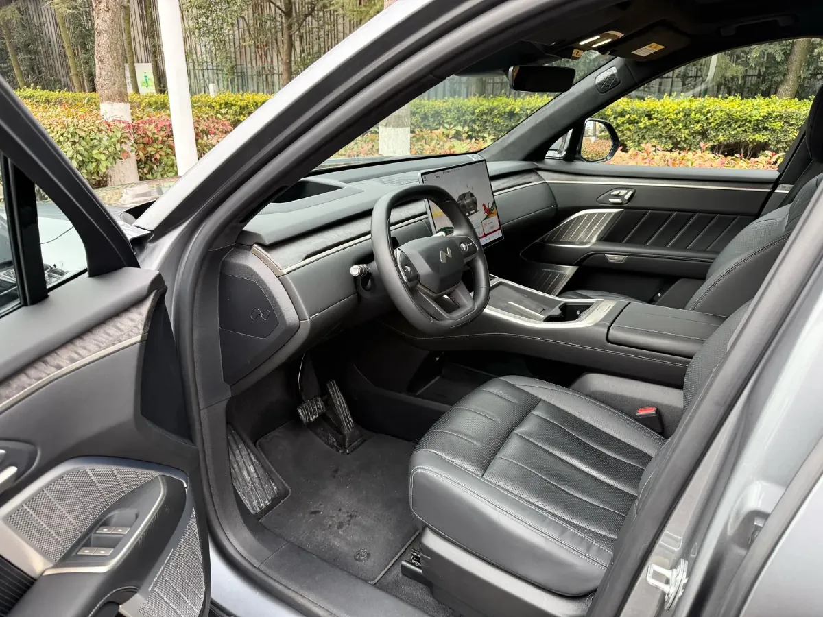 2025 ONVO L90 BEV,autocango,china used car exporter,china ev exporter,chinese used car exporter,chinese used ev exporter