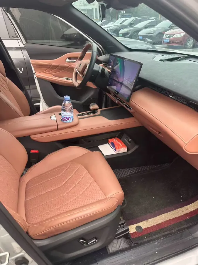 2024 ChangAn UNI-Z 1.5L 98HP L4 E-CVT PHEV 18.4KWH,autocango,china used car exporter,china ev exporter,chinese used car exporter,chinese used ev exporter