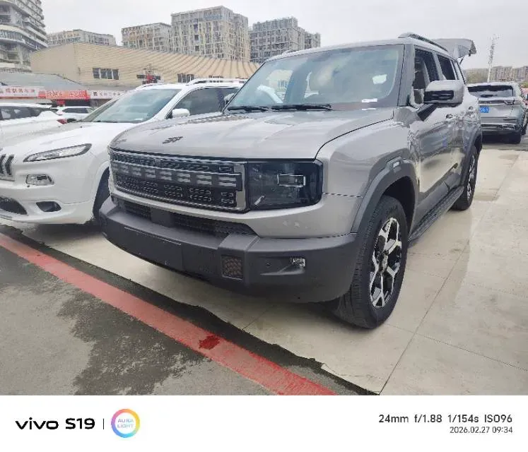 2025 MAXUS XinTu V70 2.0T 150HP L4 9AT,autocango,china used car exporter,china ev exporter,chinese used car exporter,chinese used ev exporter