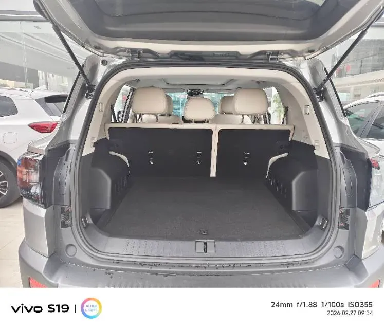 2025 MAXUS XinTu V70 2.0T 150HP L4 9AT,autocango,china used car exporter,china ev exporter,chinese used car exporter,chinese used ev exporter