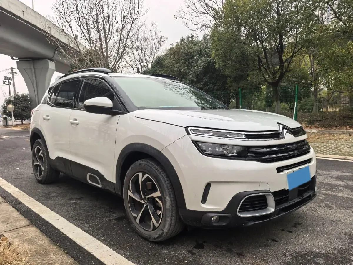 2021 Citroen C5 Aircross 1.6T 170HP L4 8AT,autocango,china used car exporter,china ev exporter,chinese used car exporter,chinese used ev exporter