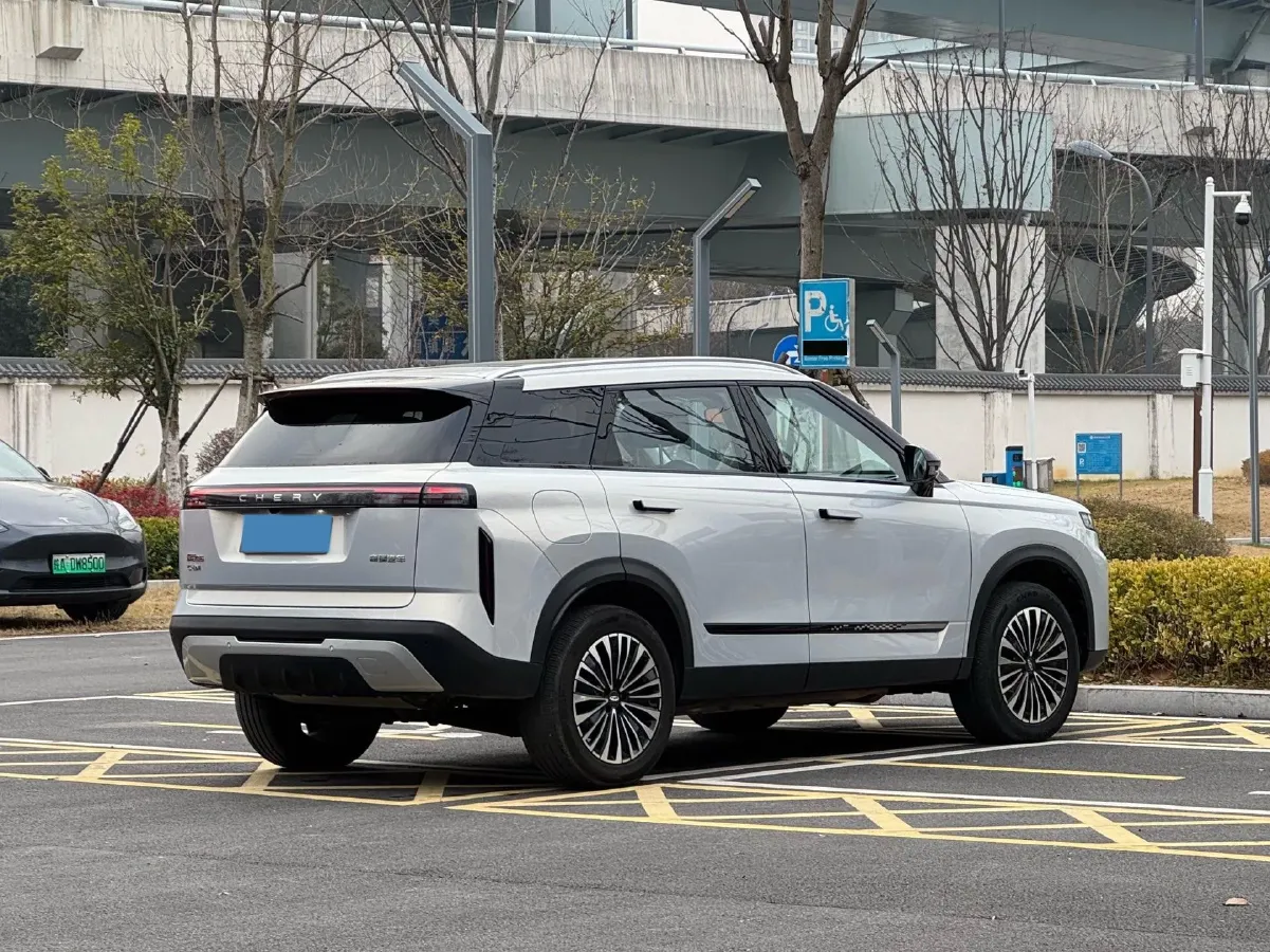 2024 Chery Exploration 06 C-DM 1.5T 156HP L4 DHT PHEV 18.3KWH,autocango,china used car exporter,china ev exporter,chinese used car exporter,chinese used ev exporter