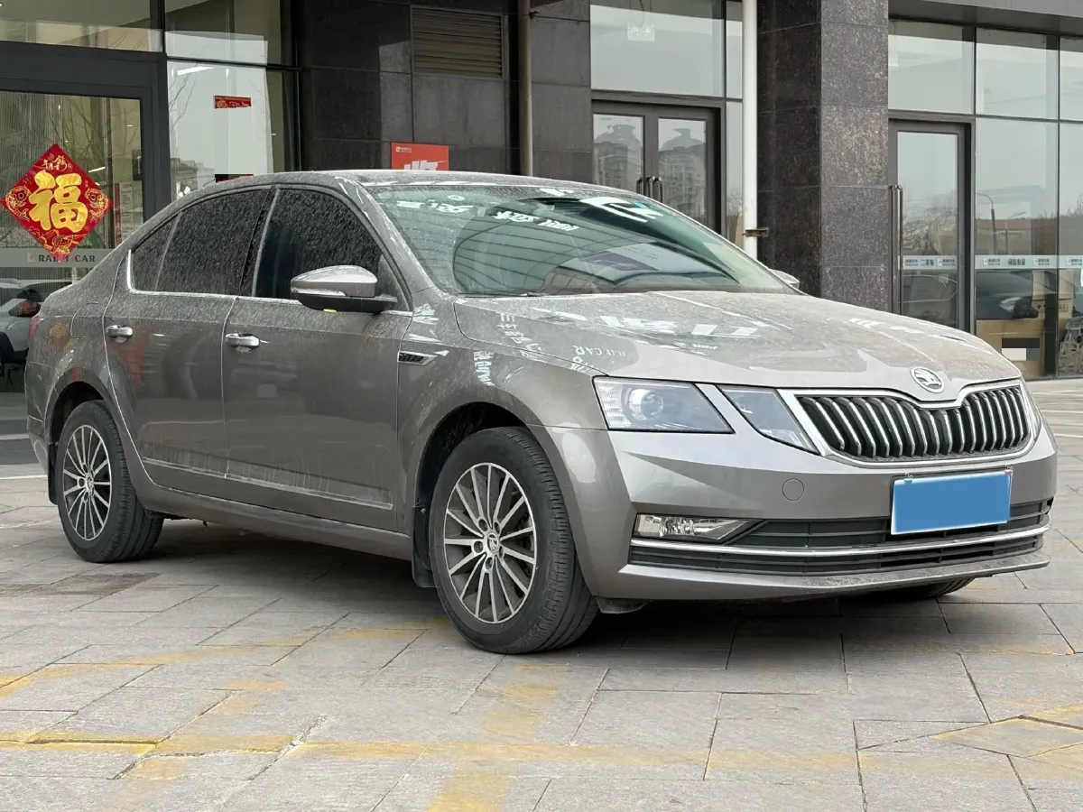2018 Skoda Octavia 1.6L 110HP L4 6AT,autocango,china used car exporter,china ev exporter,chinese used car exporter,chinese used ev exporter