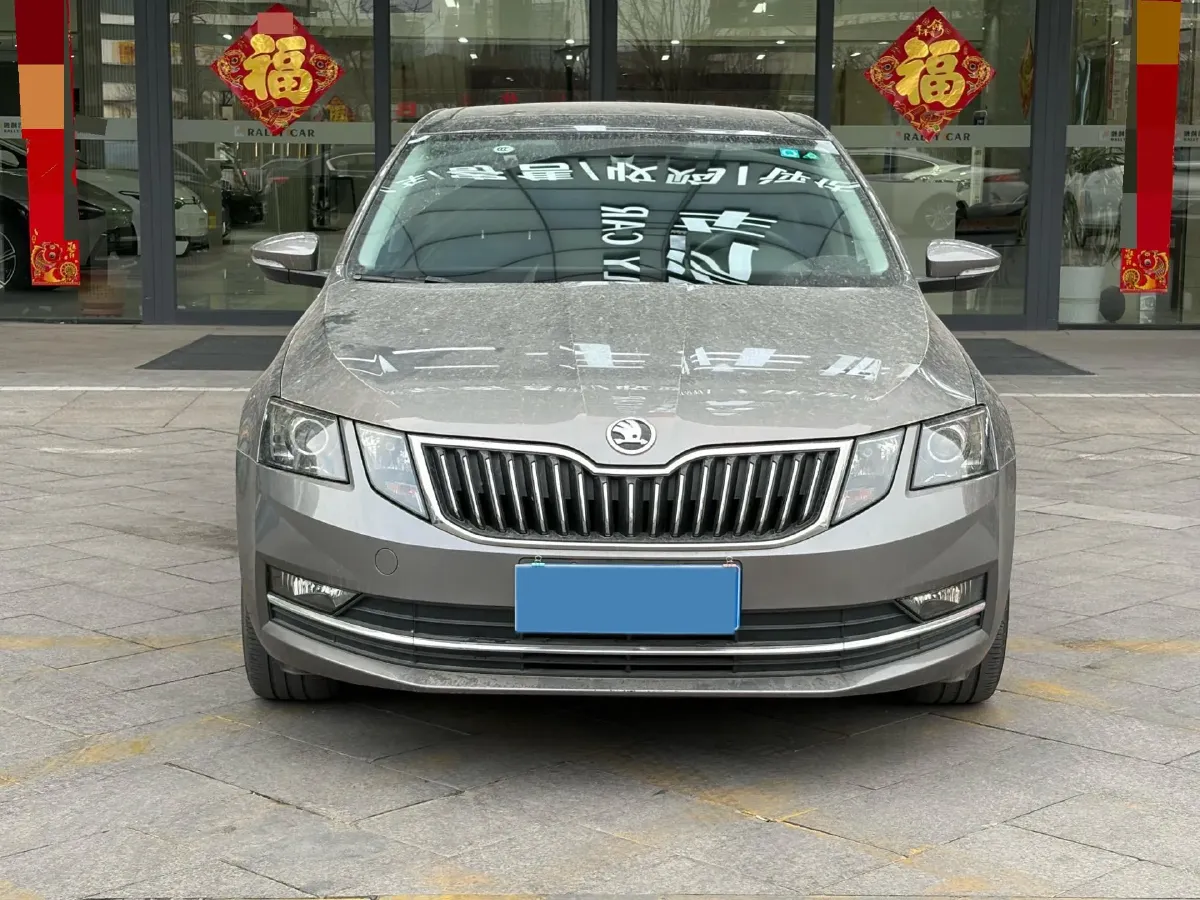2018 Skoda Octavia 1.6L 110HP L4 6AT,autocango,china used car exporter,china ev exporter,chinese used car exporter,chinese used ev exporter
