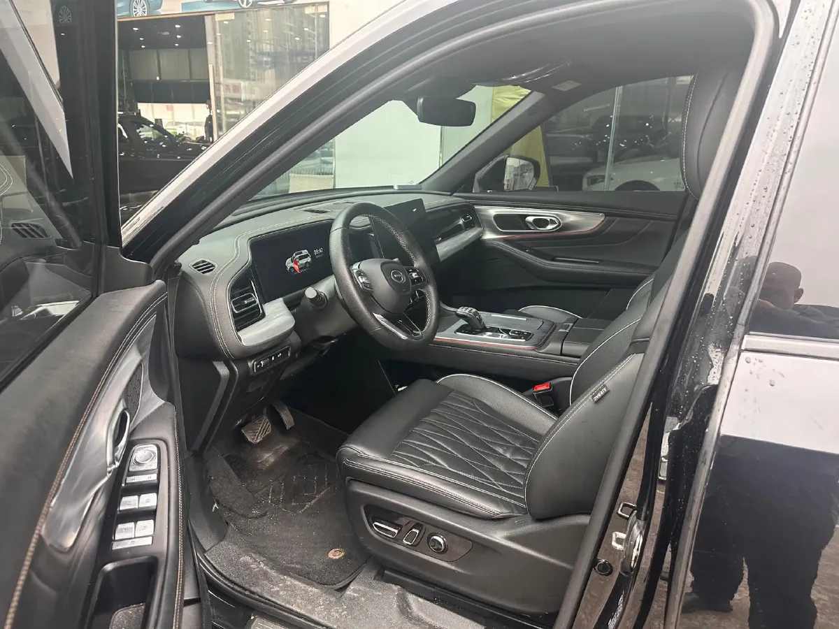 2022 GAC Trumpchi GS8 2.0T 252HP L4 8AT,autocango,china used car exporter,china ev exporter,chinese used car exporter,chinese used ev exporter