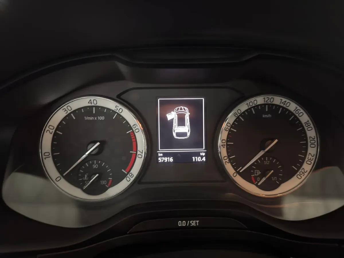 2018 Skoda Octavia 1.4T 150HP L4 7DCT,autocango,china used car exporter,china ev exporter,chinese used car exporter,chinese used ev exporter