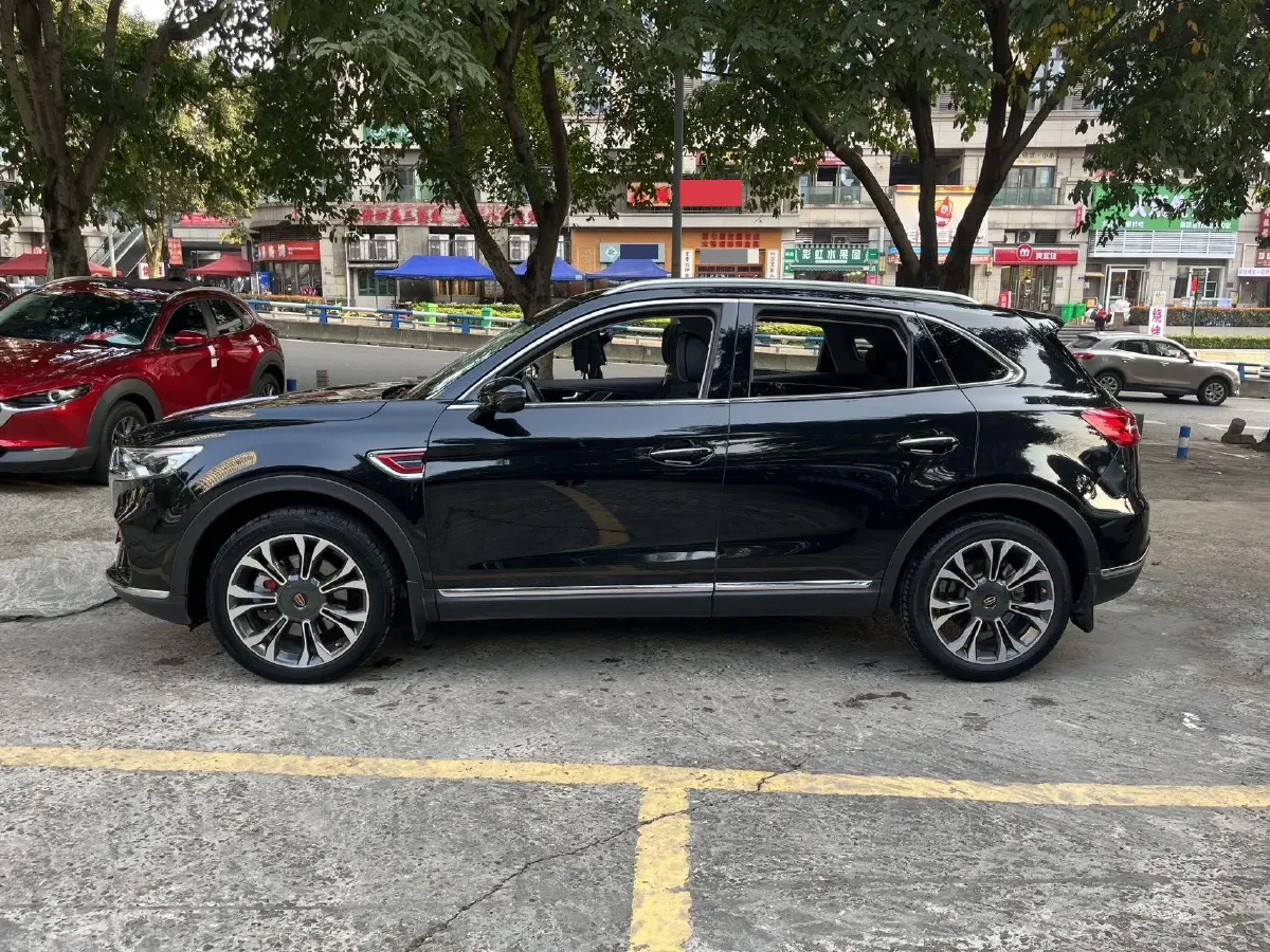 2019 HongQi HS5 2.0T 224HP L4 6AT,autocango,china used car exporter,china ev exporter,chinese used car exporter,chinese used ev exporter