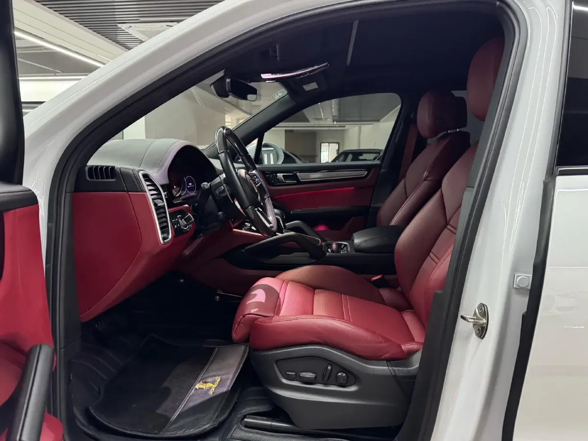 2023 Porsche Cayenne 3.0T 340HP V6 8AT,autocango,china used car exporter,china ev exporter,chinese used car exporter,chinese used ev exporter