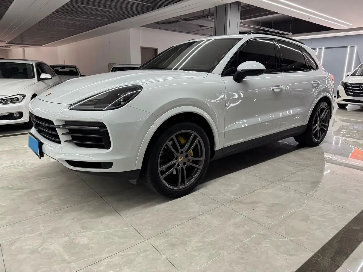 2023 Porsche Cayenne 3.0T 340HP V6 8AT,autocango,china used car exporter,china ev exporter,chinese used car exporter,chinese used ev exporter