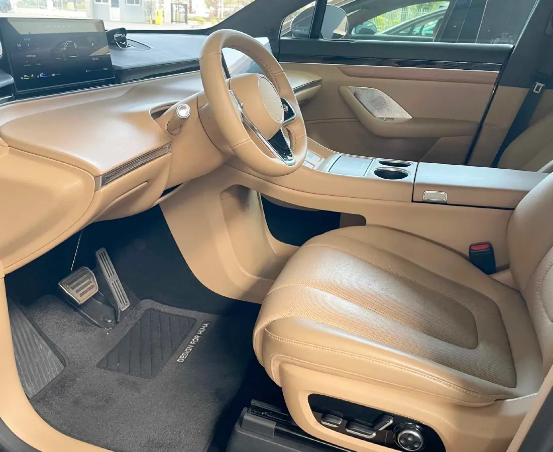 2025 Luxeed R7 REEV 156HP REEV 37KWH,autocango,china used car exporter,china ev exporter,chinese used car exporter,chinese used ev exporter