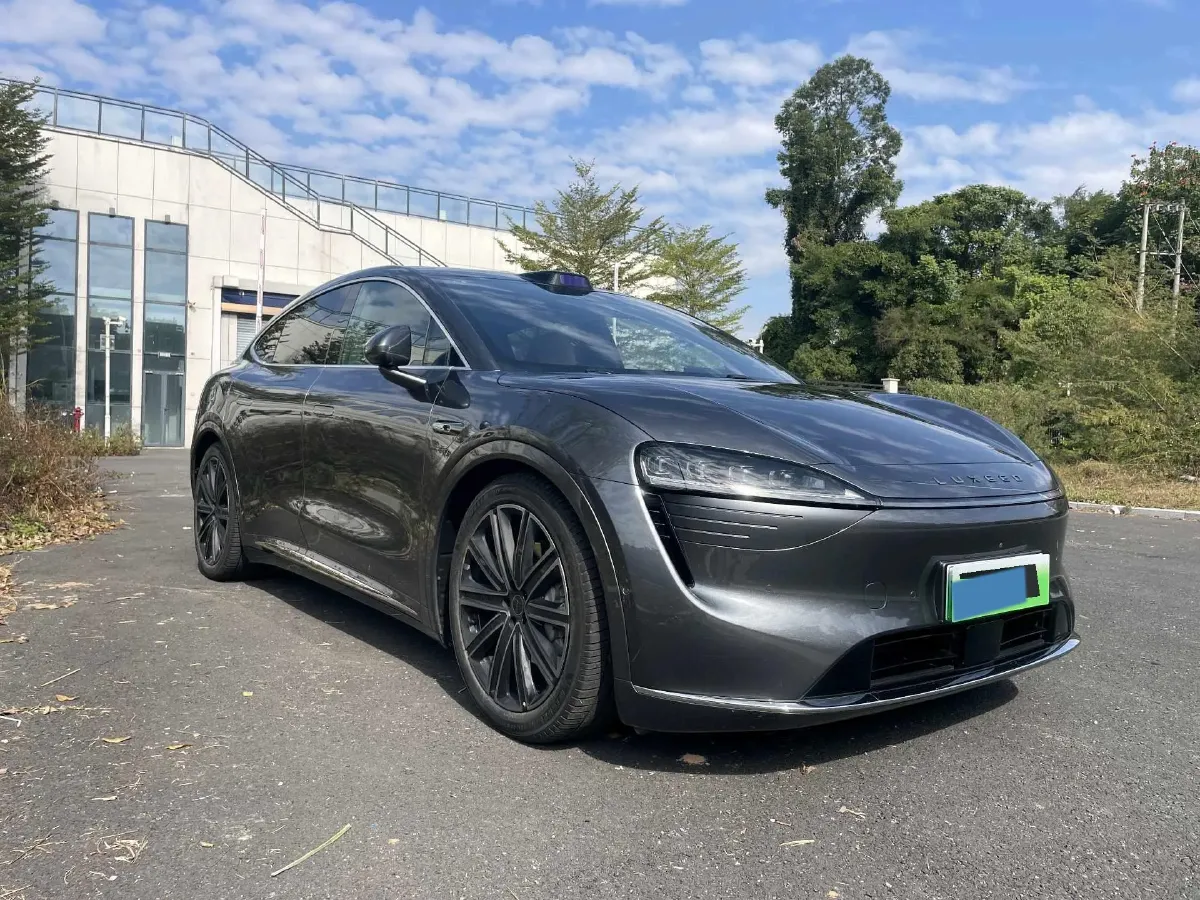 2025 Luxeed R7 REEV 156HP REEV 37KWH,autocango,china used car exporter,china ev exporter,chinese used car exporter,chinese used ev exporter