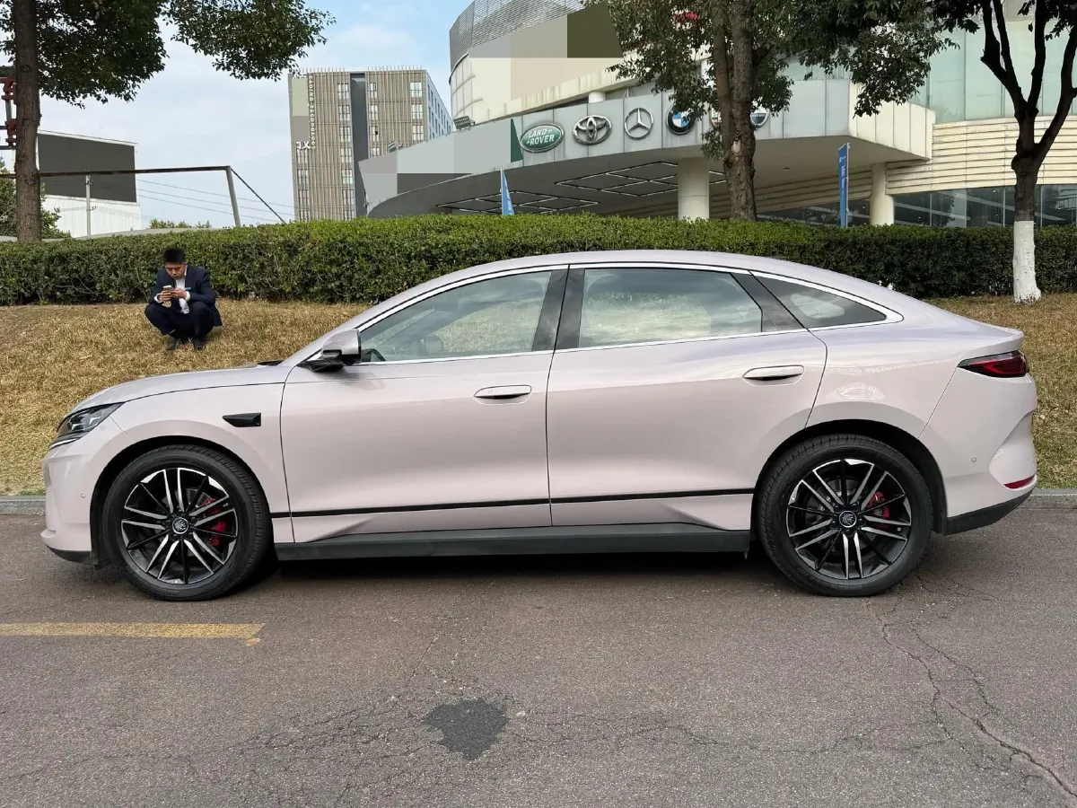 2025 BYD QinL BEV,autocango,china used car exporter,china ev exporter,chinese used car exporter,chinese used ev exporter