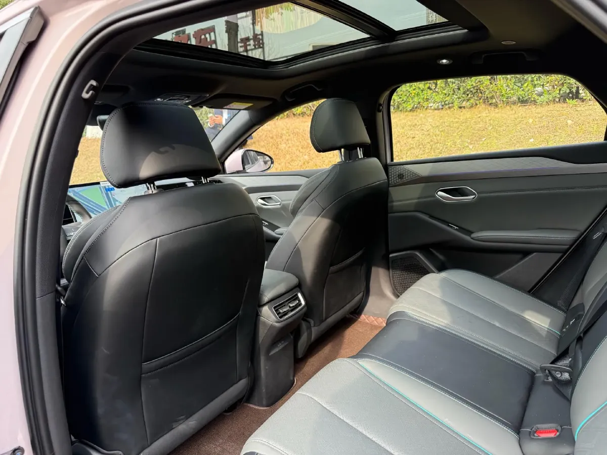 2025 BYD QinL BEV,autocango,china used car exporter,china ev exporter,chinese used car exporter,chinese used ev exporter