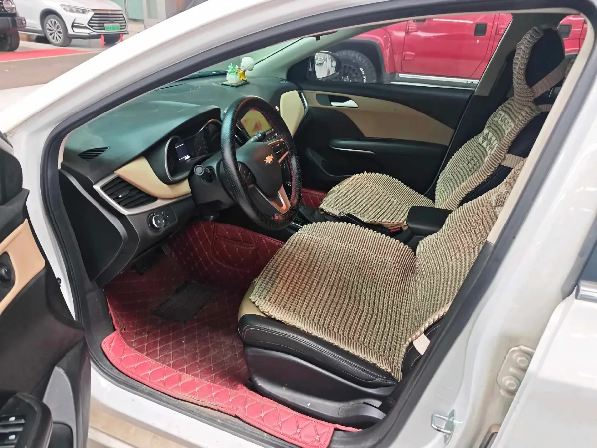 2020 Chevrolet Monza 1.5L 113HP L4 6AT,autocango,china used car exporter,china ev exporter,chinese used car exporter,chinese used ev exporter