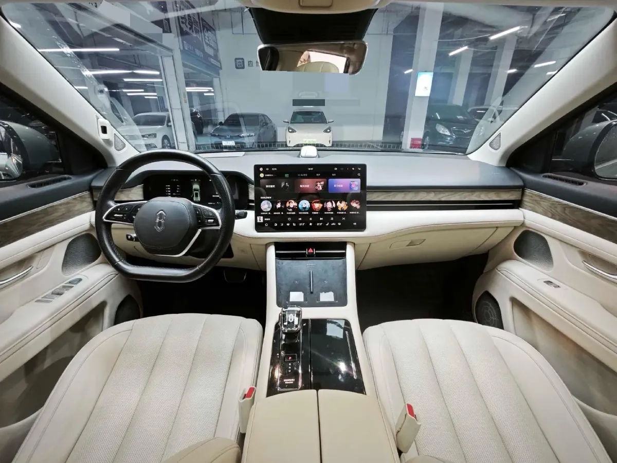 2022 Infiniti Q50L 2.0T 211HP L4 7AT,autocango,china used car exporter,china ev exporter,chinese used car exporter,chinese used ev exporter